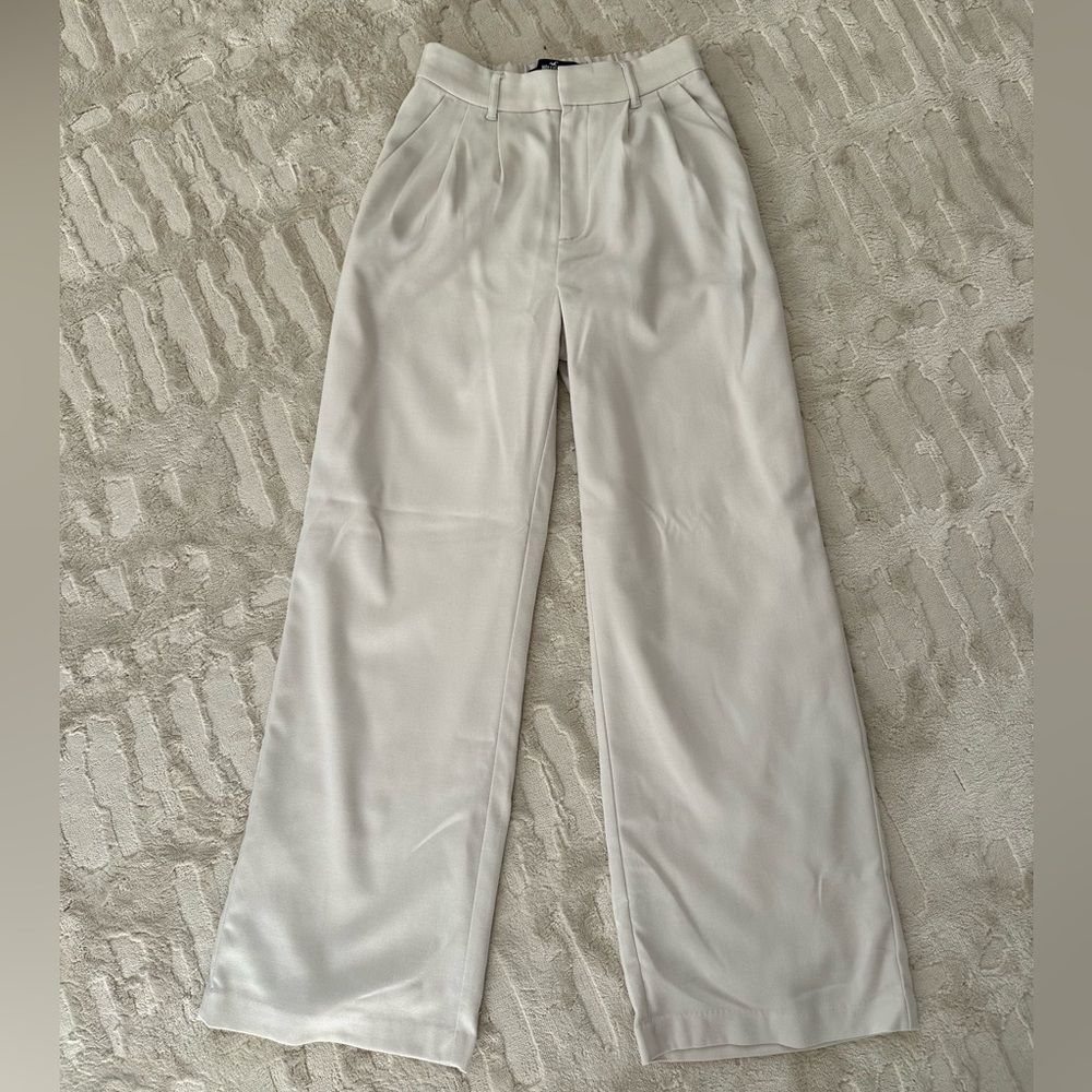Hollister Ultra High-Rise Trousers